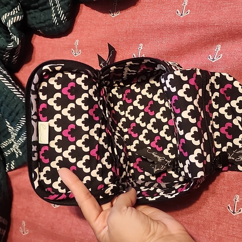 Vera Bradley jewelry bag Used - Picture 3 of 8